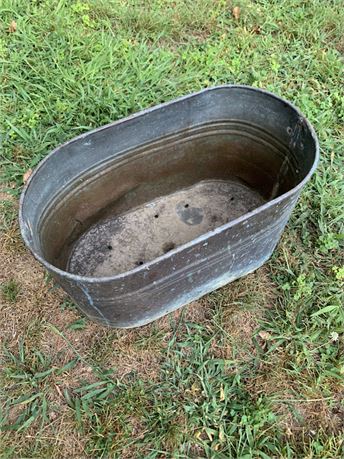 Galvanized Metal Wash Tub Planter