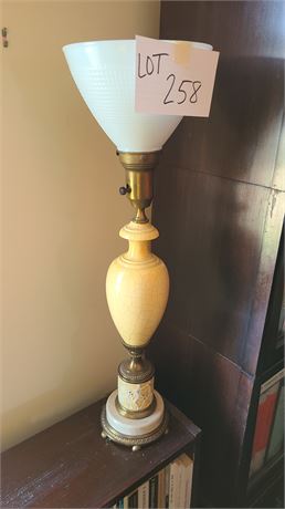 Greek Theme Urn Lamp