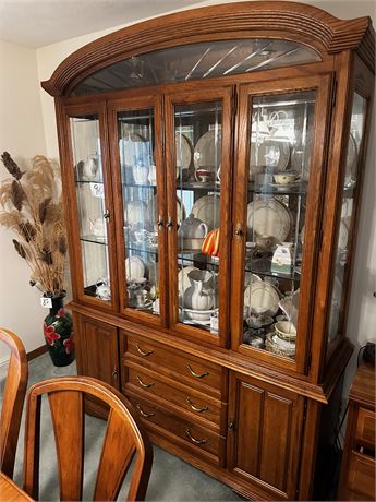 Keller Lighted Hutch