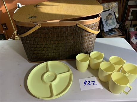 Vintage Picnic Basket With Plates and Cups