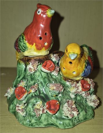 Vintage Parrot S&P Shakers