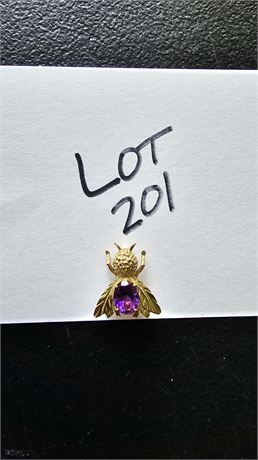 14K Amethyst Bee Pin 3/4"L 1.98 DWT