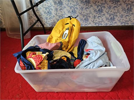 Mixed Children's Costume Lot:Tweety Bird/Clown & More - Different Sizes