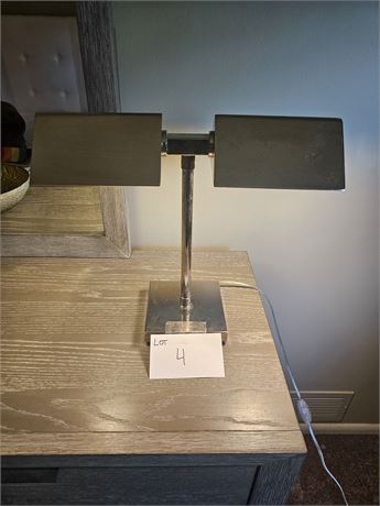 Luminaire Desk Lamp
