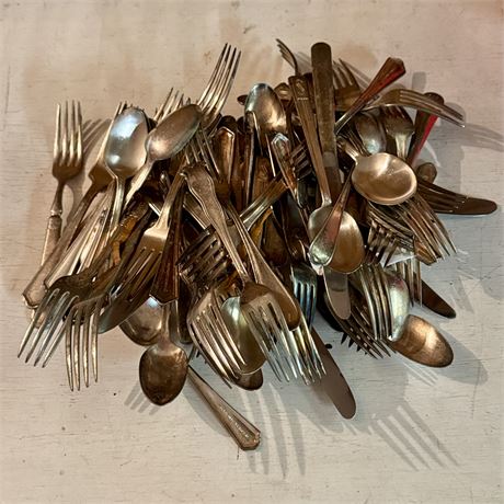 Large Mixed Lot of Vintage Silverplate Flatware