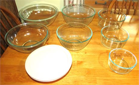 Pyrex Glass Bowls