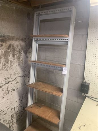 Metal & Wood Leaning Ladder Shelf