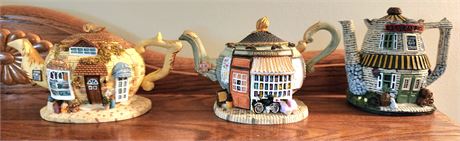 3 Hometown Teapot Cottages