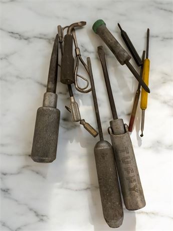 Vintage Metal Screwdriver Lot