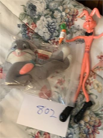 Bugs Bunny Looney Tunes Figurine Collectible Fun Farm Toy Lot