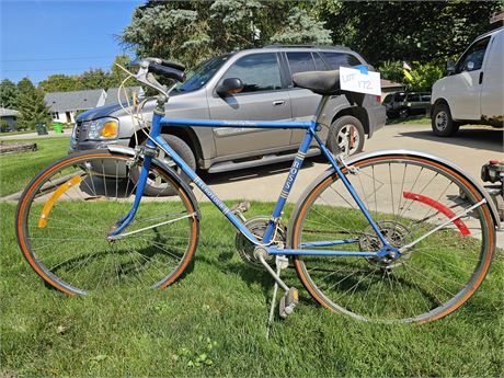 Vintage 1980's Ross Eurotour 20" Frame 27" Tire Bike