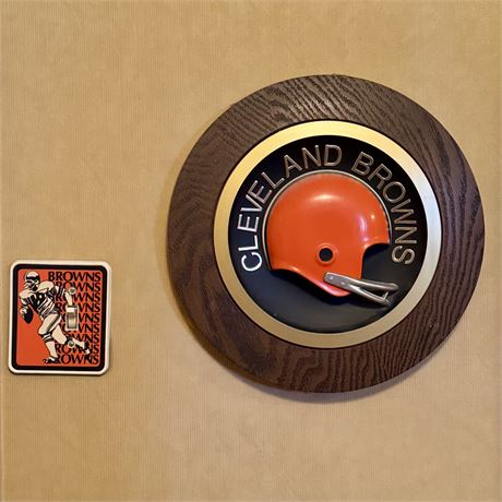 Cleveland Browns Round Wall Plaque and Switchplate Cover