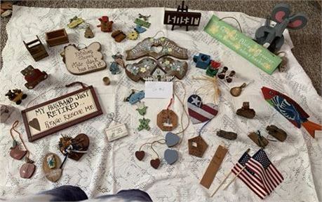 Wood Plaque Lot Bears USA Fish Moose Bless This House Hearts Country Humorous