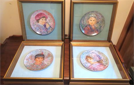 Hibel Collectible Plates Lot of 4