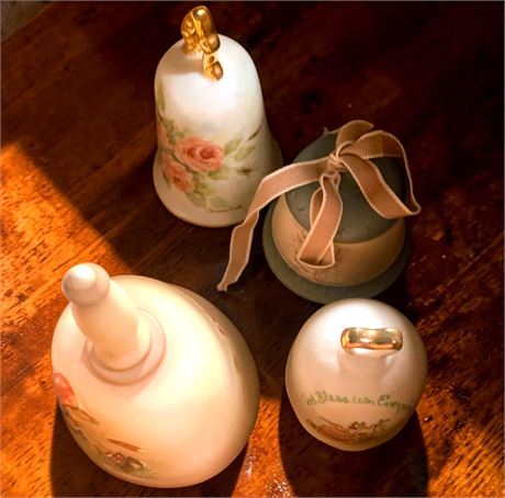 Goebel M.J. Hummel/Marian Cook Decorative Bell Lot