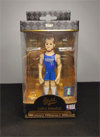 *NIB* Luca Doncic Funko Pop Gold Figurine