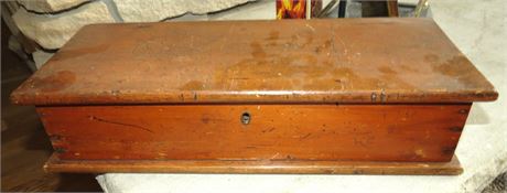 Vintage Wood Amateur Toolbox