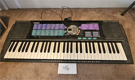 Yamaha PSR-185 AWM Stereo Keyboard (No Mount)