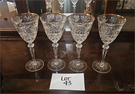 Cristal D' Arques Wine Glasses Set Of 4