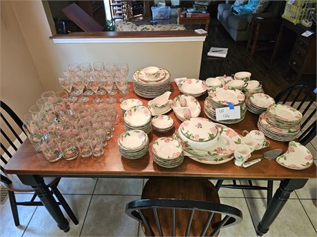 Franciscan "Desert Rose" Dinnerware Set Over 100+ Pieces