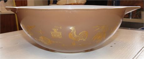 Pyrex 4 Qt Mixing Bowl