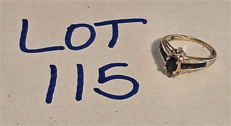 14K White Gold & Blue Sapphire Ring 1.4 DWT Includes Stone Weight Size 5