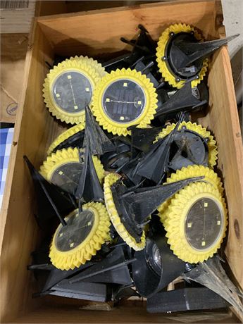 Sunflower Solar Stake Yard Lights