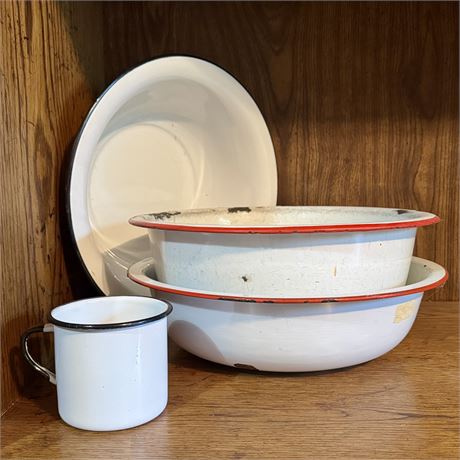 Enamelware Bowls and Pie Plate