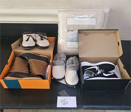 Bathroom Cleanout:Full Size Blanket / Boots Size 8m / Nikes 7.5 Slippers