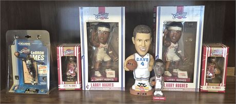 Cleveland Cavaliers Bobble Heads, Figures