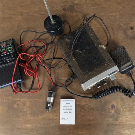 GE 40-Channel Mobile CB Radio Model 3-5805A
