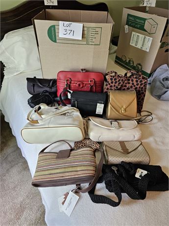 Ladies Mixed Purse Lot: Bernini/Nine West & More - Size / Color / Style Vary