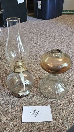 Eagle Clear Glass Oil Lamp & Ball Glass Oil Lamp