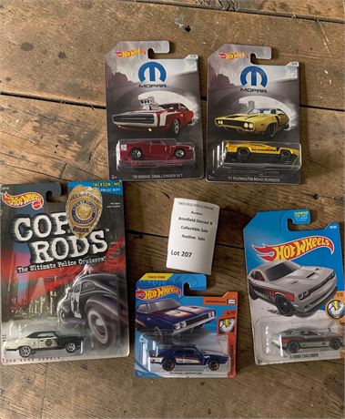 Hot Wheels Die Cast Cars From Mopar & Cop Rods Series Lot of 5