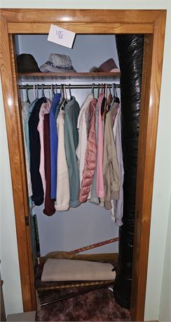 Livingroom Closet Cleanout- Mixed Men & Ladies Jackets & Coats