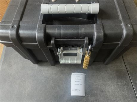 Husky Heavy-Duty Storage Case/Tool Box W4-Dial Combination Lock