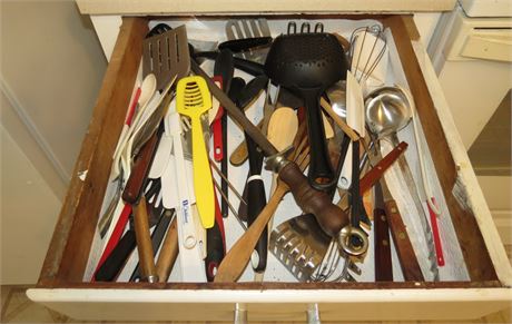 Kitchen Utensils Drawer Cleanout