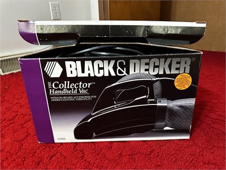 Black and Decker Collector Handheld Vac