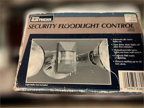 Master Electrician Security Floodlight Control In Original Box