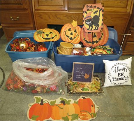 Fall & Halloween Decorations