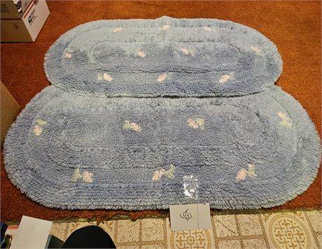 Blue Floral Throw Rugs
