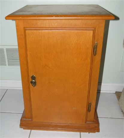 Wood Cabinet