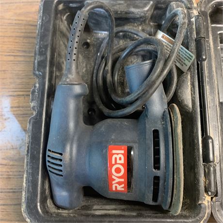 Ryobi Orbital Sander Tool