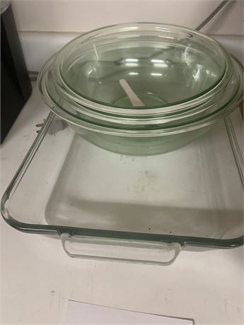 Glass Mixing Bowl and Baking Pan Lot