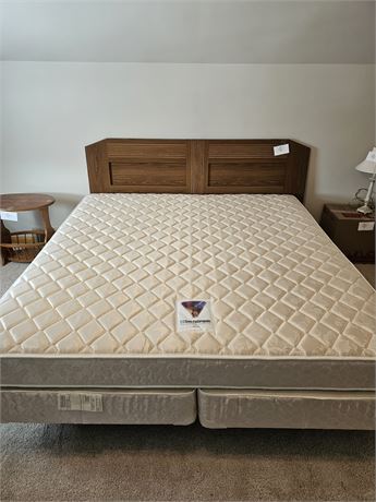 King Size Bed with Sealy Posturepedic Castline Mattress - 2 Piece Box Spring