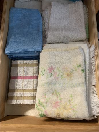 Kitchen Linens/Dish Towel Drawer Cleanout