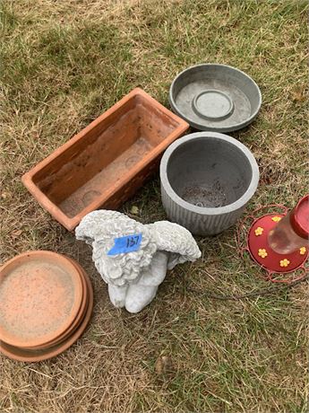 Garden/Yard Lot Bird Feeder Planters Angel Statuary