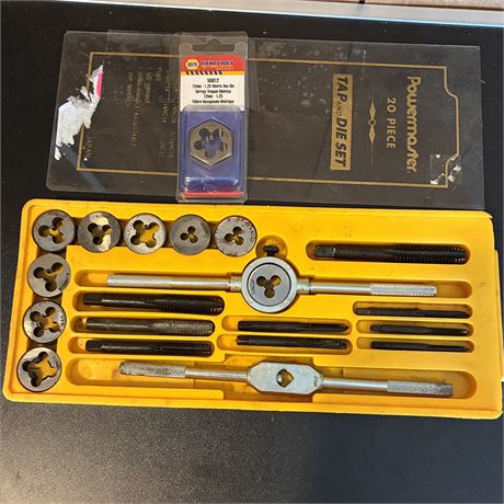20 Piece Tap & Die Set