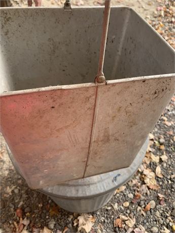 Vintage Aluminum Bucket