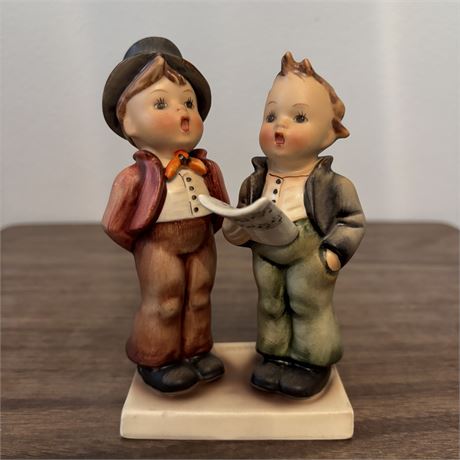 "Duet" TM2 Goebel Hummel Figurine